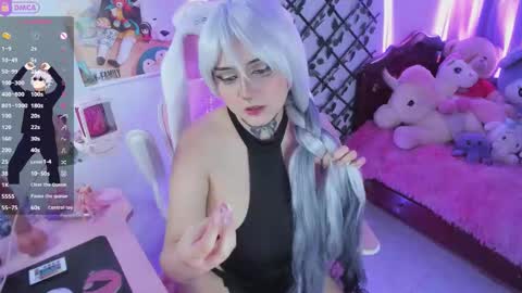 Maddy Foox online show from November 9, 2:42 pm