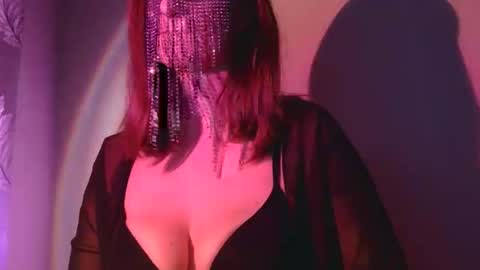 mademoiselle_mystique online show from November 5, 9:17 pm