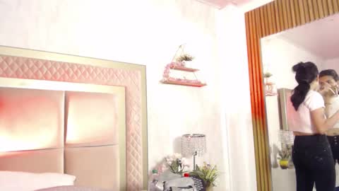 madhison_5 online show from April 22, 12:12 pm