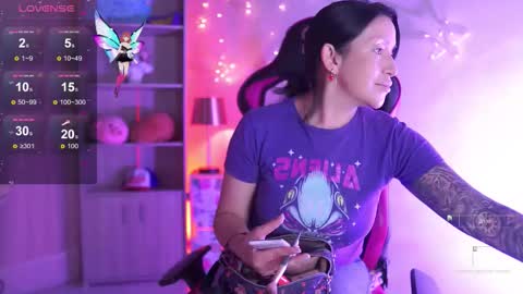 Madison   online show from November 7, 12:51 pm