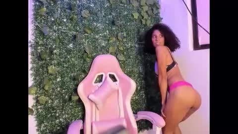 madison_tits online show from March 28, 12:12 am