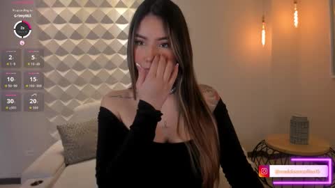 Maddi Collins online show from January 12, 11:50 am