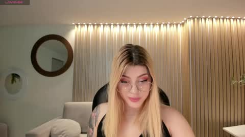 Madison Kane online show from April 21, 11:17 am