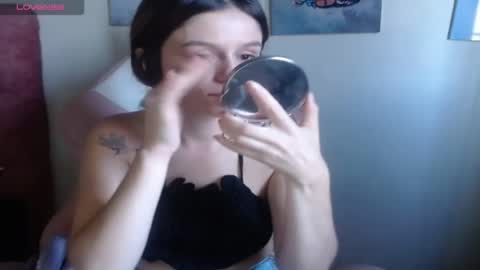 My name is madi Lushdomi is activeThere are legends that in this room all your wishes can come true  Private is Open online show from July 6, 3:25 pm