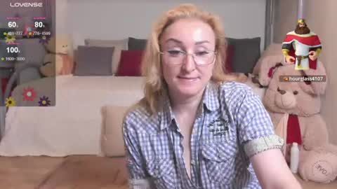 Madisson online show from July 24, 9:34 pm
