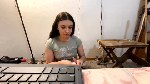 MayUjoin29 online show from January 24, 4:59 am