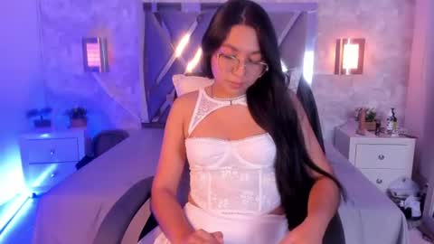 Mady Roa online show from July 15, 12:05 am