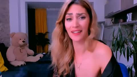 Madye Roberts online show from February 21, 3:01 am