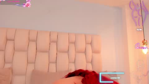 Mae Lyra online show from July 18, 5:59 pm