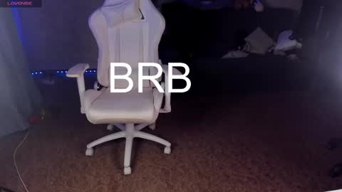 Maevee online show from March 2, 10:03 am