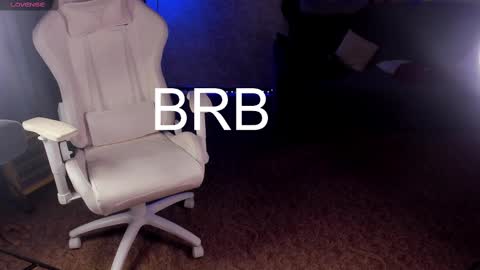 Maevee online show from February 11, 10:36 am