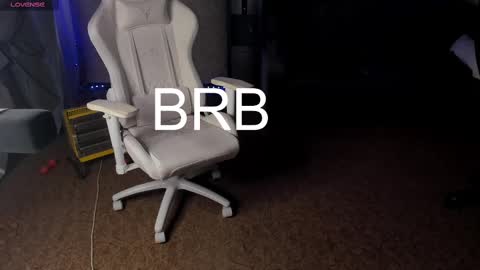 Maevee online show from February 18, 10:16 am