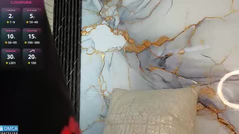 maevekuro online show from November 5, 4:03 am