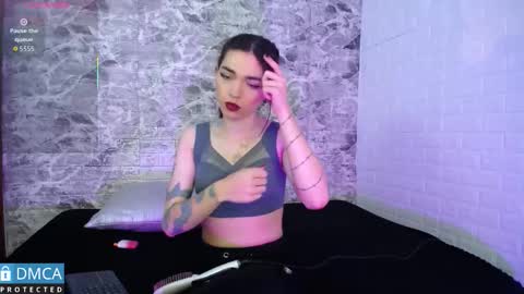 maevekuro online show from September 30, 3:17 am