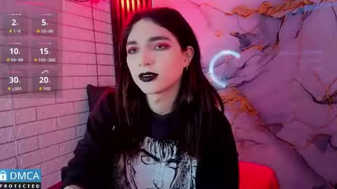 maevekuro online show from June 16, 3:10 am