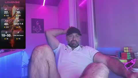 Magabear online show from October 4, 8:50 pm