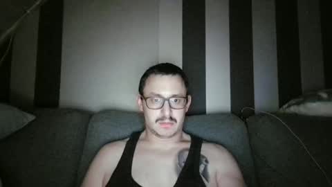 magfrauenfuesse online show from December 18, 2:07 am