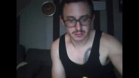 magfrauenfuesse online show from September 26, 11:46 pm