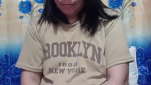 maggie_sweet09 online show from July 2, 7:41 pm