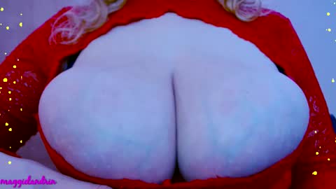 Maggie   online show from January 8, 4:07 am