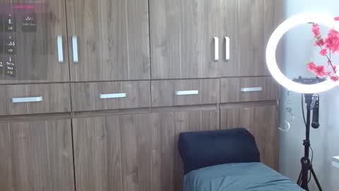 Maghenta-MS mature online show from October 17, 10:47 pm