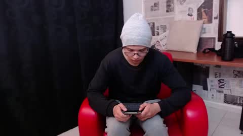 Damian Rivers online show from March 5, 10:43 pm