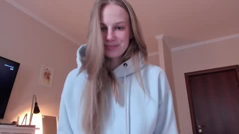 Alice  online show from February 13, 12:19 pm