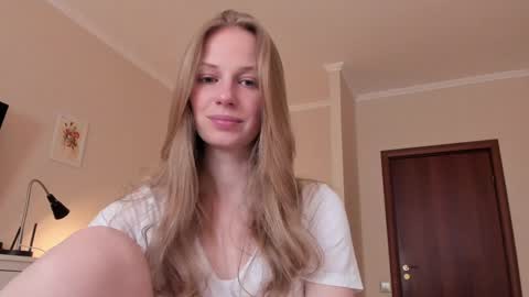 Alice  online show from March 19, 11:04 am