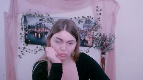 magic_katarina_ online show from November 25, 10:47 am