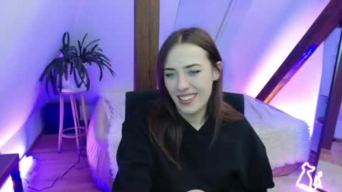 Snapshot of magic_zooey chatting on February 18, 10:58 pm Zooey online show from February 18, 10:58 pm