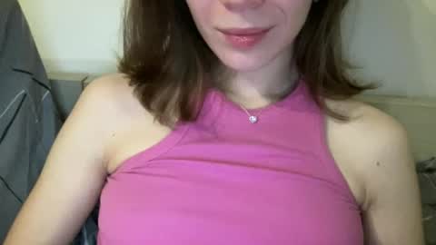 magicgirl50053 online show from April 15, 7:58 pm