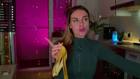 MagicLove online show from December 2, 5:59 am