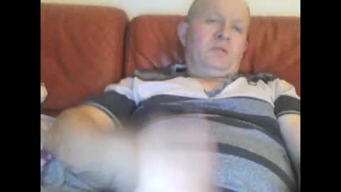 Snapshot of magicman250 chatting on October 5, 10:28 pm magicman250 online show from October 5, 10:28 pm