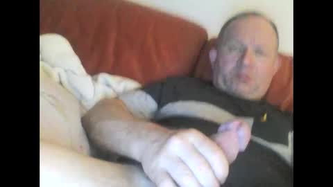 Snapshot of magicman250 chatting on October 11, 12:37 am magicman250 online show from October 11, 12:37 am