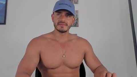 Magnusclark online show from March 15, 8:01 pm