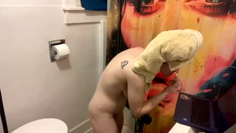 Maggie online show from January 19, 3:29 am