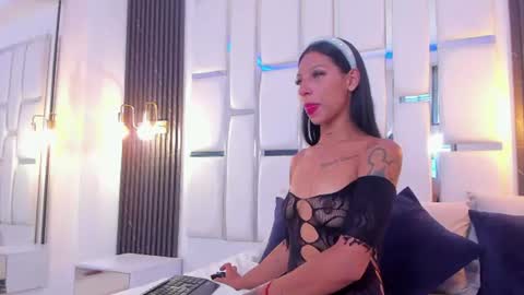 Maia Clark online show from July 2, 8:36 pm