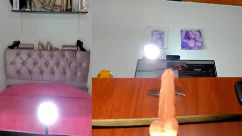 maia_funny online show from February 11, 3:21 am