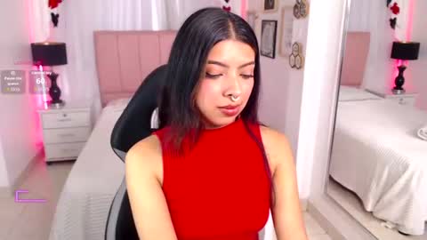 Maia Reficco online show from July 14, 4:34 pm