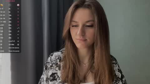 M I A online show from April 15, 9:12 am