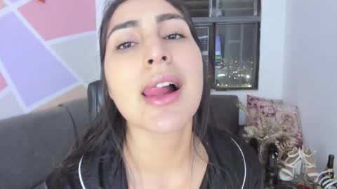   online show from September 13, 3:31 am