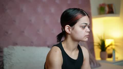  Maia  online show from February 28, 6:45 pm