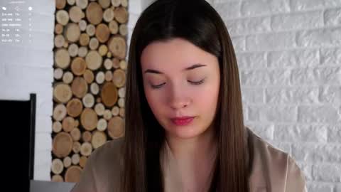 Lucy online show from October 15, 1:53 am