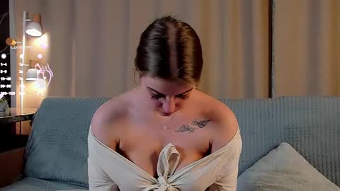 Lucy online show from February 27, 1:38 pm