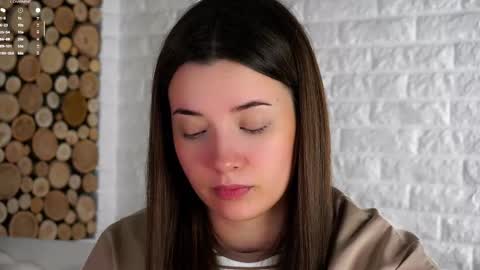 Lucy online show from October 23, 1:51 am