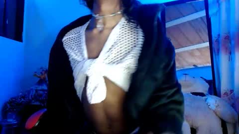 Bella Maidi online show from September 18, 10:30 am