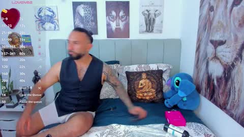 maik_corzo online show from November 18, 2:36 am