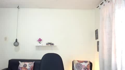 Snapshot of maiki18 chatting on February 1, 5:05 pm I am Maik online show from February 1, 5:05 pm