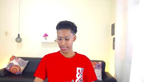 Snapshot of maiki18 chatting on February 21, 2:38 pm I am Maik online show from February 21, 2:38 pm