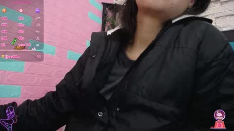  MAILY CAN  online show from November 15, 3:02 pm